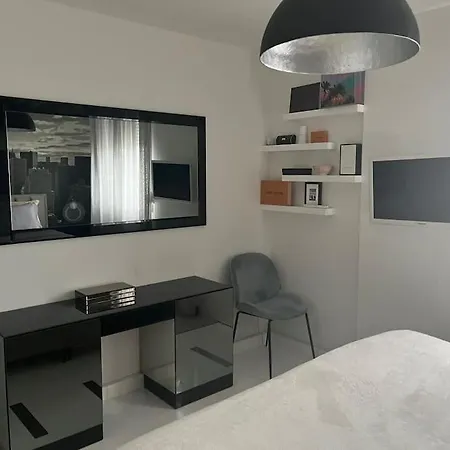 Apartment Luxe Flat With Private Garage,teracce *